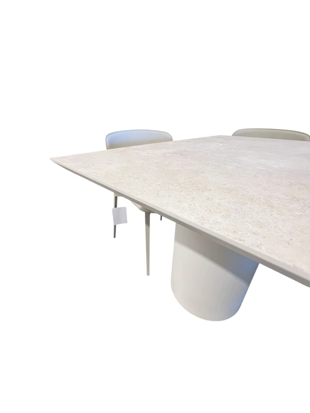 פינת אוכל VIA