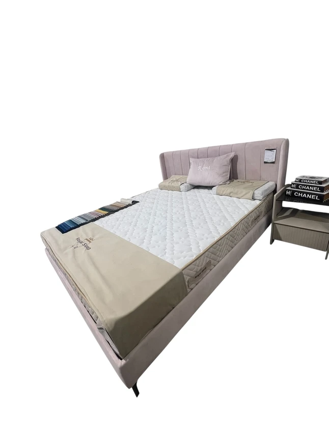 מיטה דגם רומי